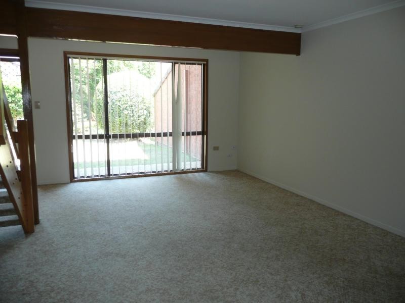 33/87 Springwood Road, Springwood QLD 4127