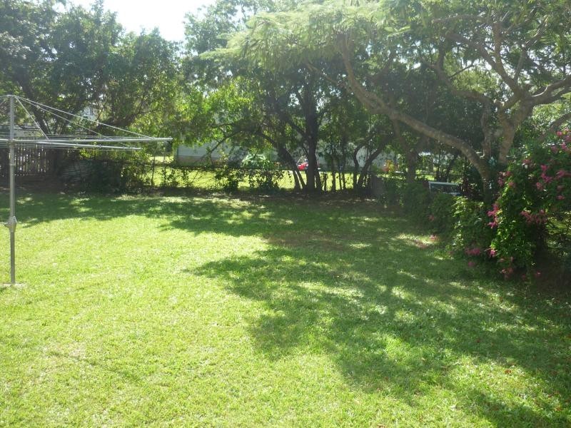 4 Sithney St, Kingston QLD 4114