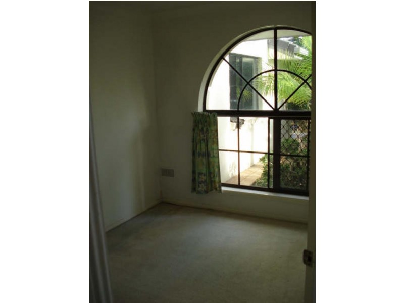 8 Calais Close, Sunnybank QLD 4109