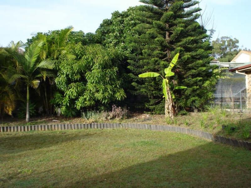 8 Calais Close, Sunnybank QLD 4109