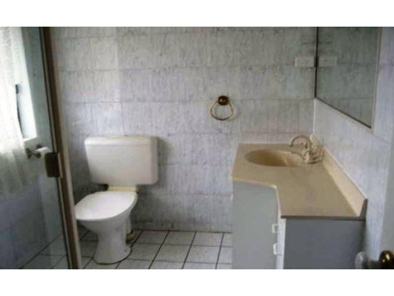 8 Calais Close, Sunnybank QLD 4109