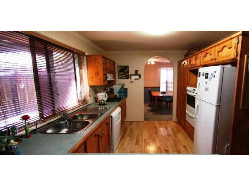 5 Stilton Ct, Daisy Hill QLD 4127