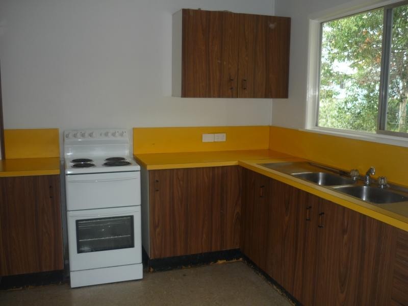 15 Peterglen Street, Wishart QLD 4122