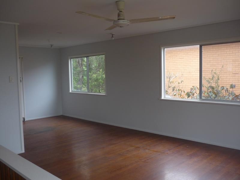 15 Peterglen Street, Wishart QLD 4122