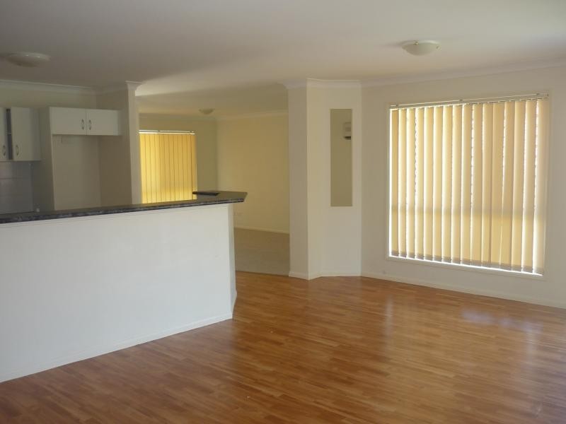 57 Mckinley Street, Eagleby QLD 4207