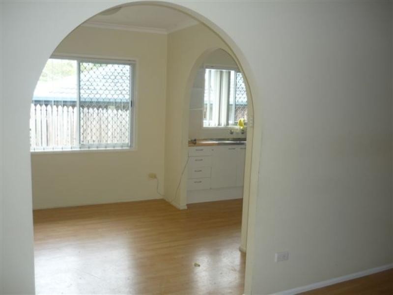 9 Marlane Court, Springwood QLD 4127