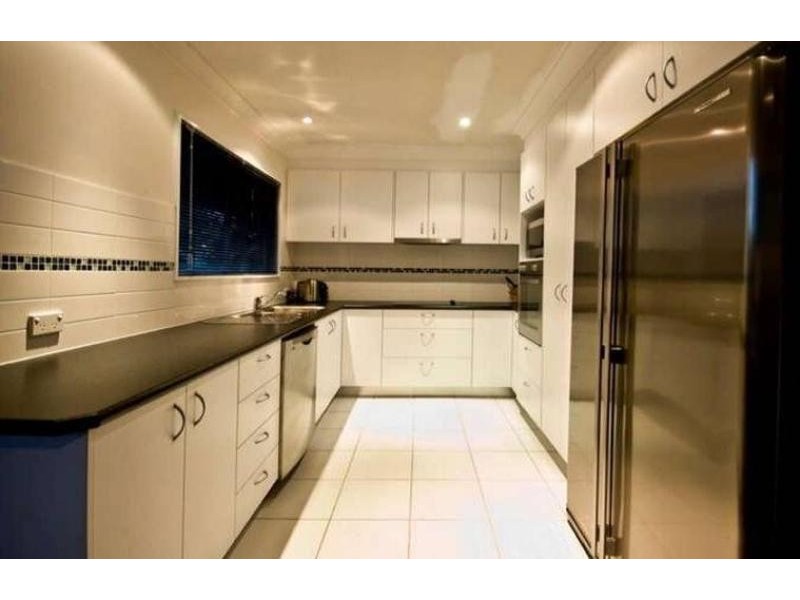 26 Roseland Avenue, Rochedale QLD 4123