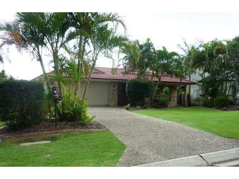 12 Chestnut Place, Calamvale QLD 4116