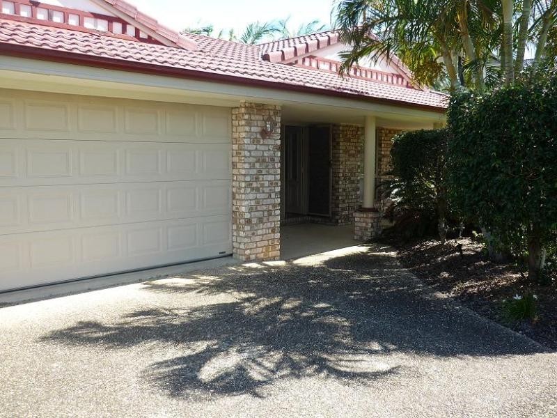 12 Chestnut Place, Calamvale QLD 4116