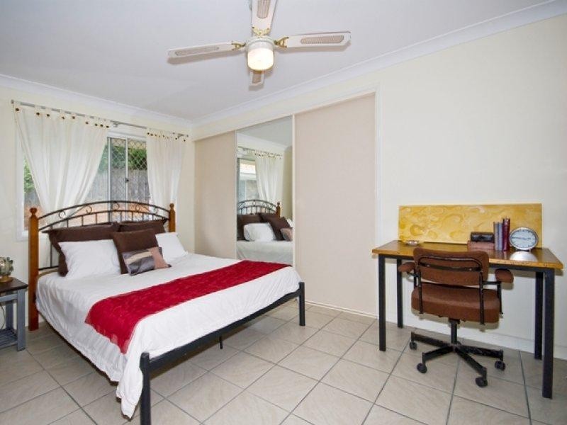 102 Kilsay Crescent, Meadowbrook QLD 4131