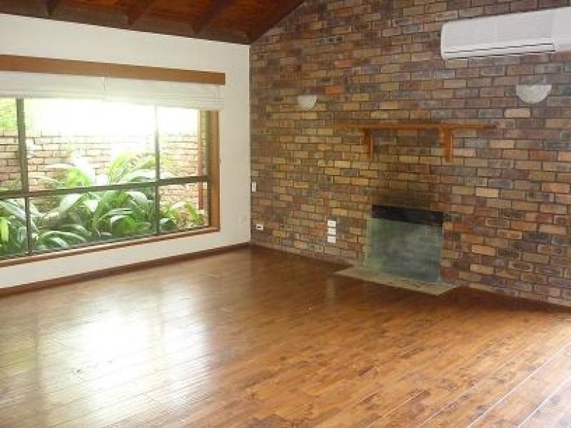 46 Cinderella Drive, Springwood QLD 4127