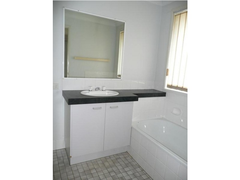 17 Sambit Street, Tanah Merah QLD 4128