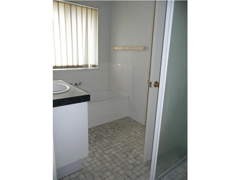 17 Sambit Street, Tanah Merah QLD 4128