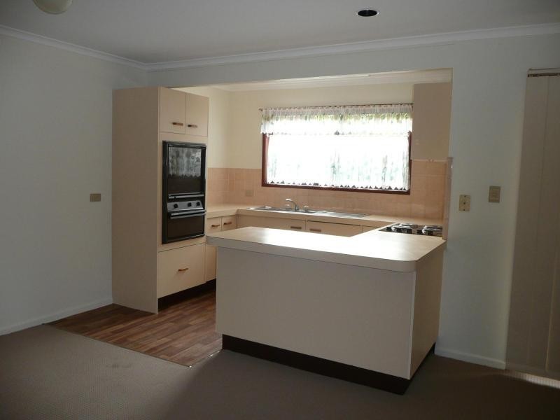 Unit 1/4 Amie Court, Springwood QLD 4127