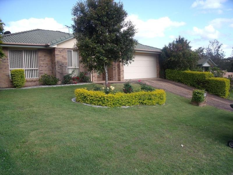 4 JASMINA PARADE, Waterford QLD 4133