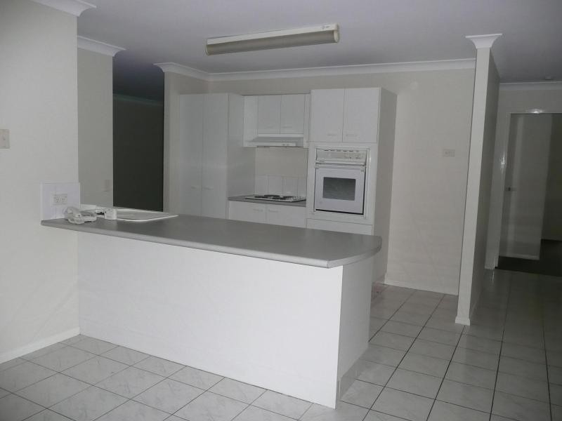 43 Banika Street, Mansfield QLD 4122