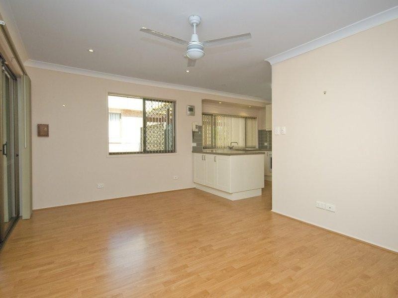 1 Bates Street, Springwood QLD 4127