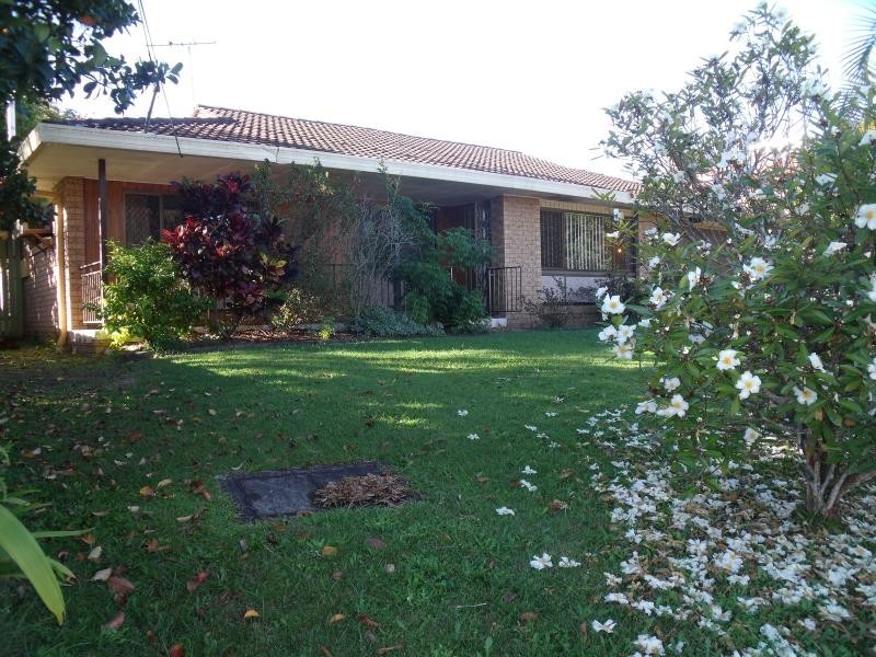 44 Cinderella Drive, Springwood QLD 4127