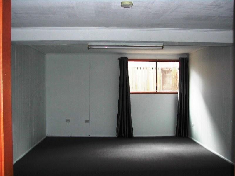 37 Lenore crescent, Springwood QLD 4127