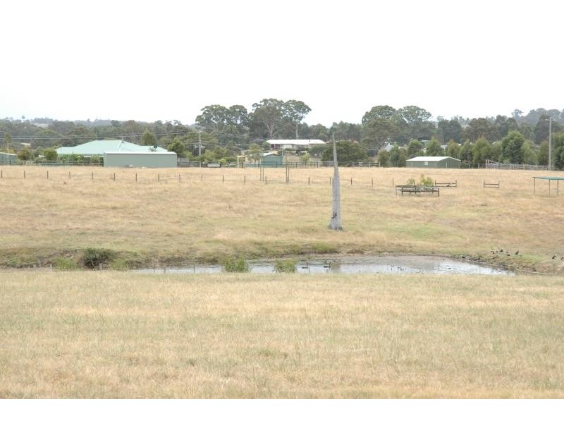 LANDSMAN DRIVE, Nicholson VIC 3882