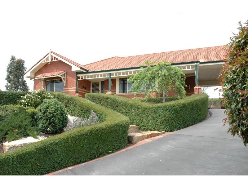 95 Howitt Avenue, Bairnsdale VIC 3875