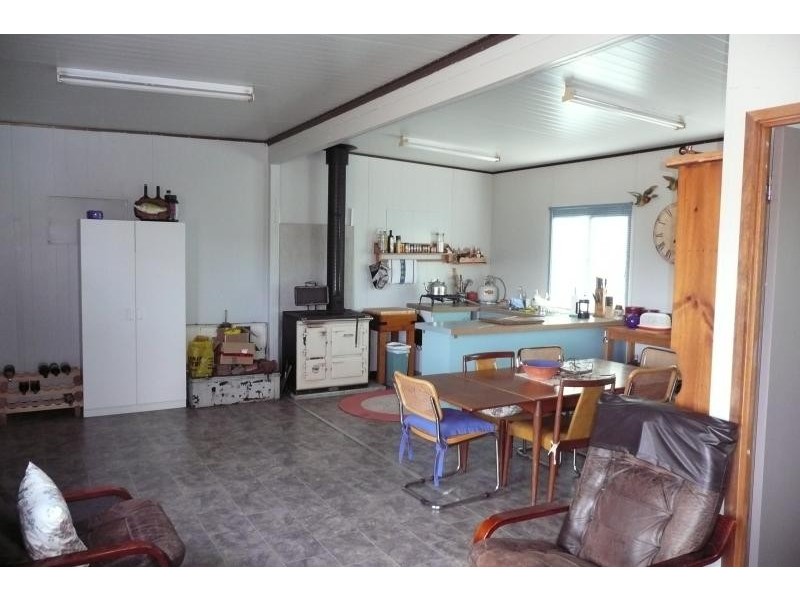 384 Valley Rd, Omeo VIC 3898