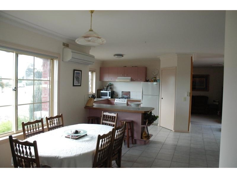 1 The Grange, Bairnsdale VIC 3875
