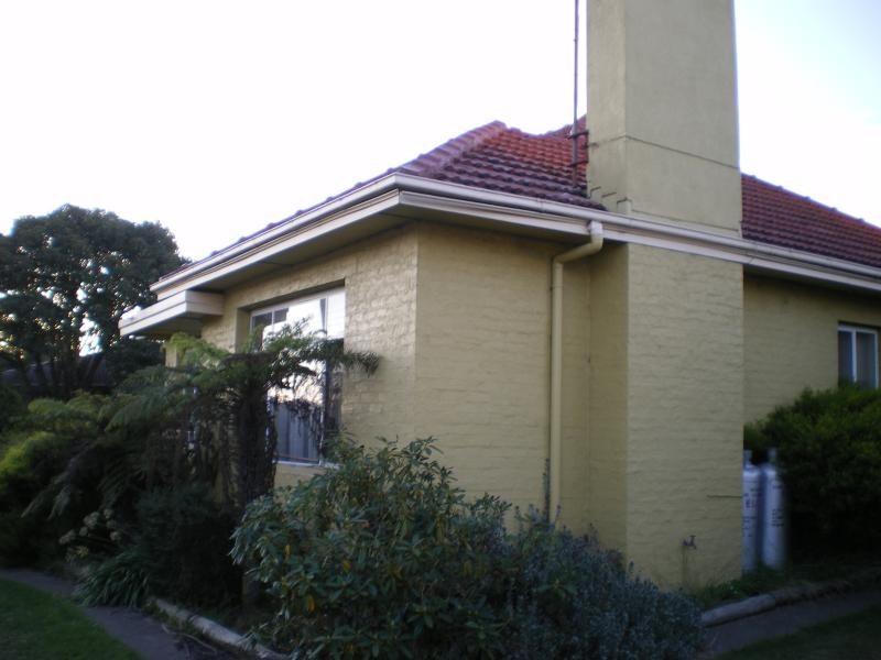 97 PRINCES HIGHWAY, Bairnsdale VIC 3875