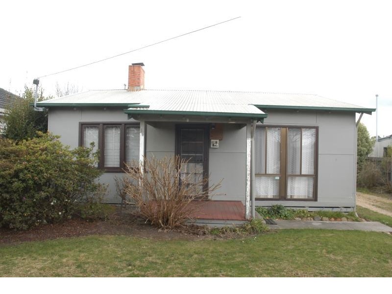 38 Anderson Street, Bairnsdale VIC 3875