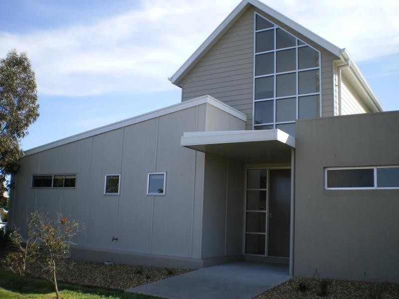 1/16 King Street, Paynesville VIC 3880