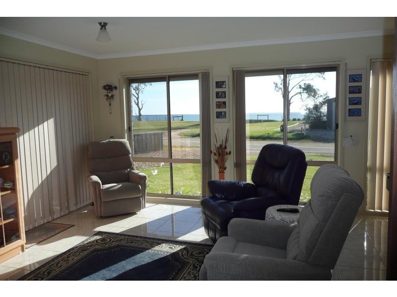 5 Linton Way, Metung VIC 3904
