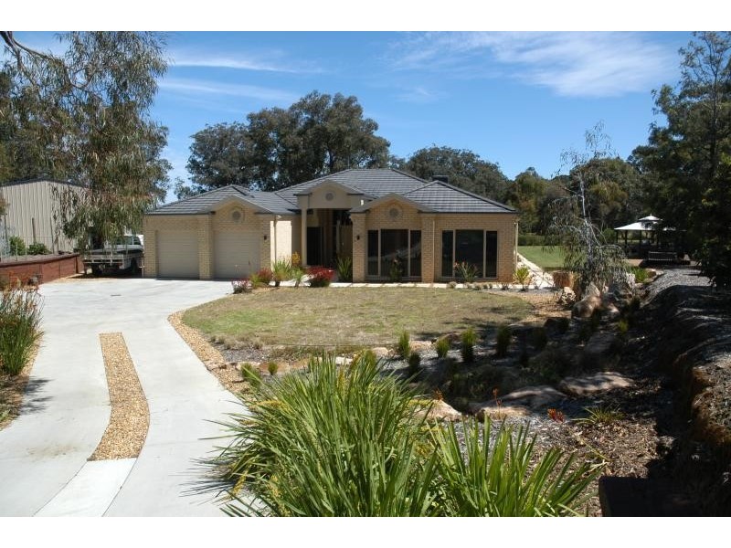 81 Lakeshore Drive, Nungurner VIC 3909