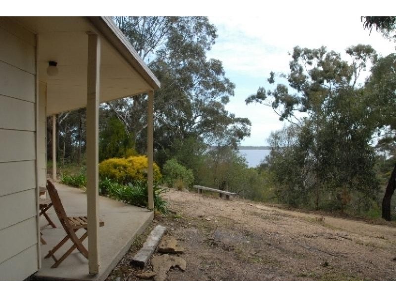 28 Beach Road, Metung VIC 3904