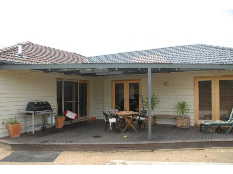 42 McEacharn Street, Bairnsdale VIC 3875