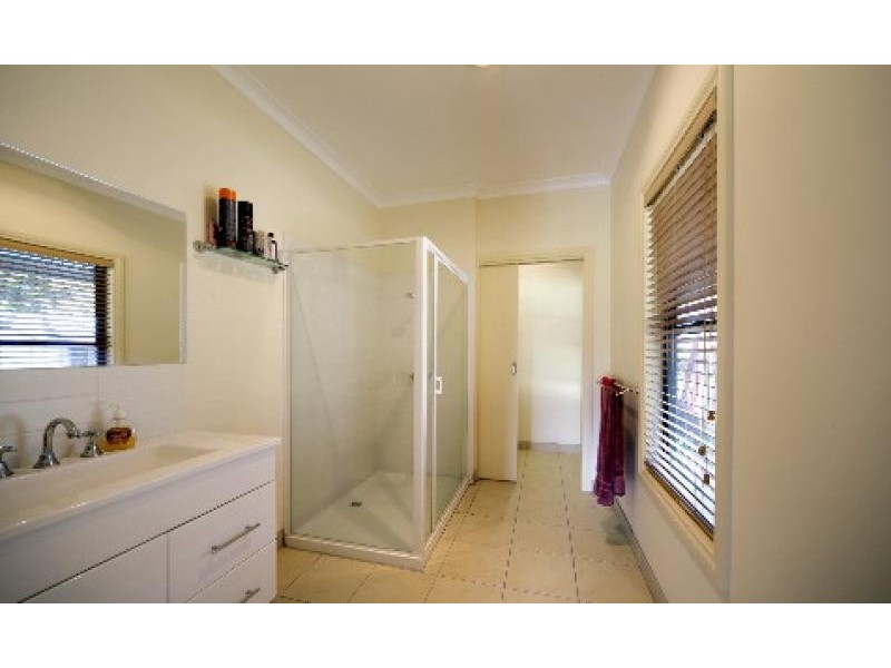 Nicholson VIC 3882