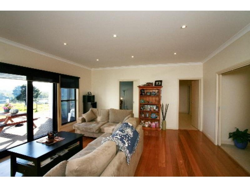 Nicholson VIC 3882