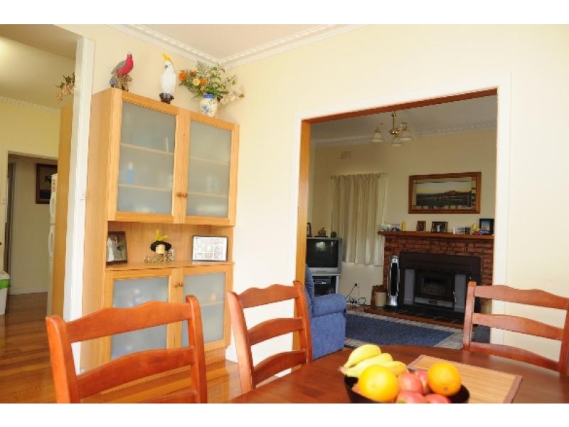 77 Bredt Street, Bairnsdale VIC 3875