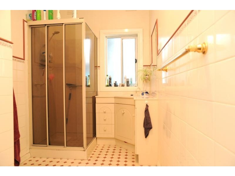 77 Bredt Street, Bairnsdale VIC 3875