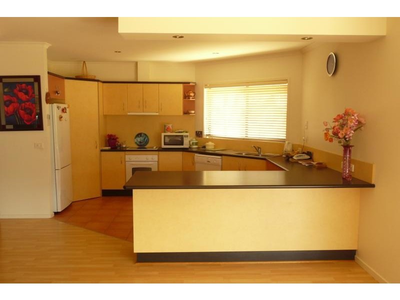 10 Lake Victoria Road, Eagle Point VIC 3878