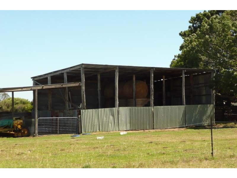 Bairnsdale VIC 3875