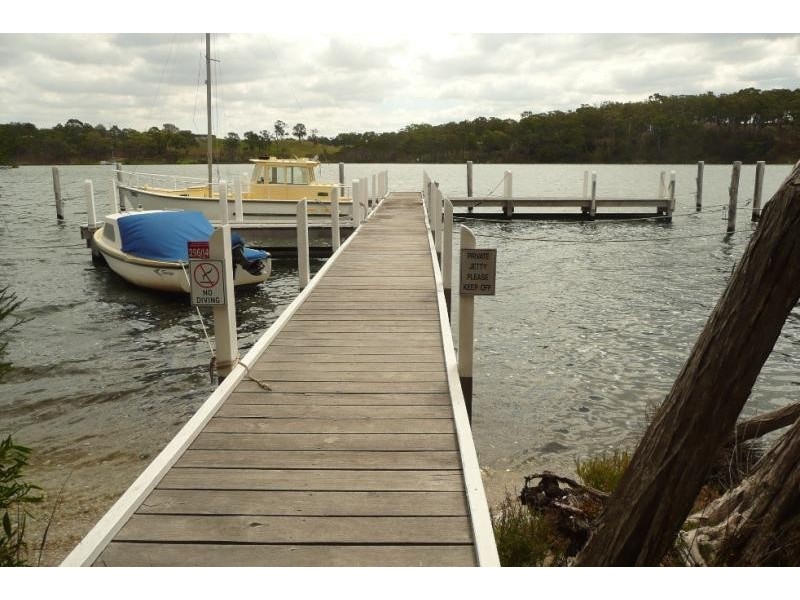 17 Mallard Close, Newlands Arm VIC 3875