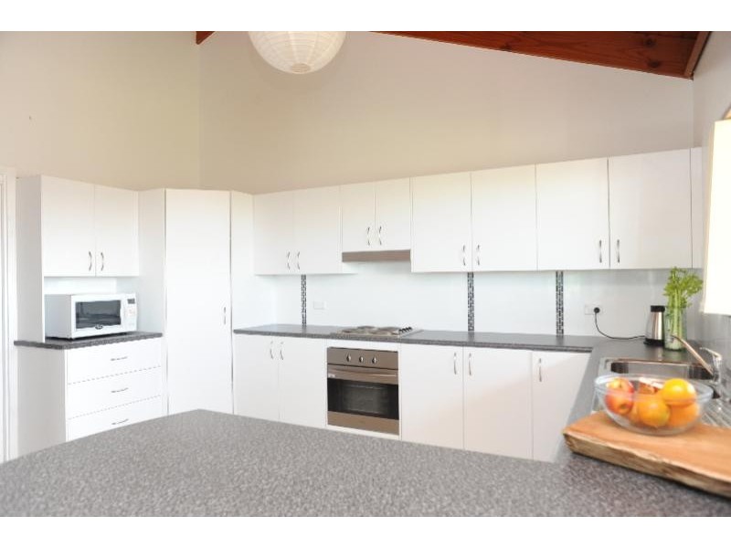 8 Marrah Drive Wy Yung, Bairnsdale VIC 3875