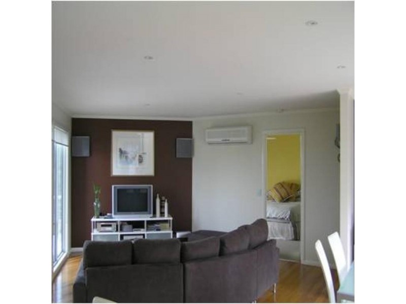 Unit 1/20 Stirling Road, Metung VIC 3904