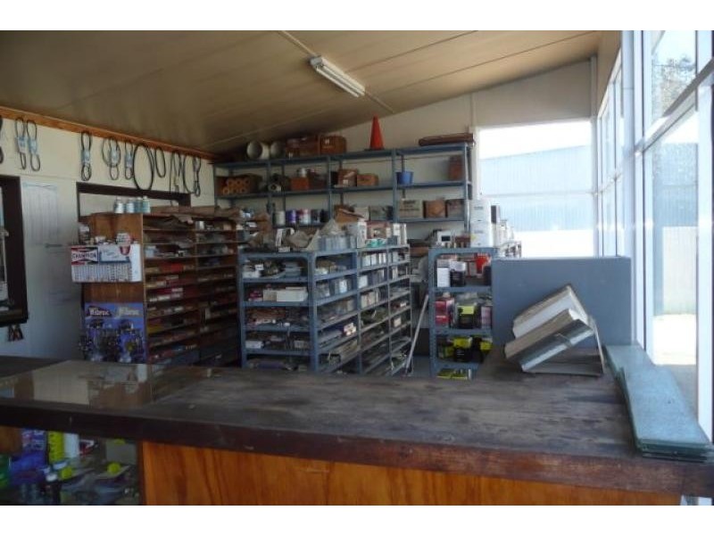 138 Main Road, Lindenow VIC 3865