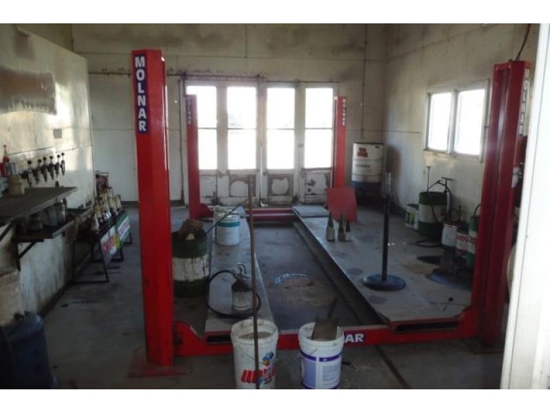 138 Main Road, Lindenow VIC 3865