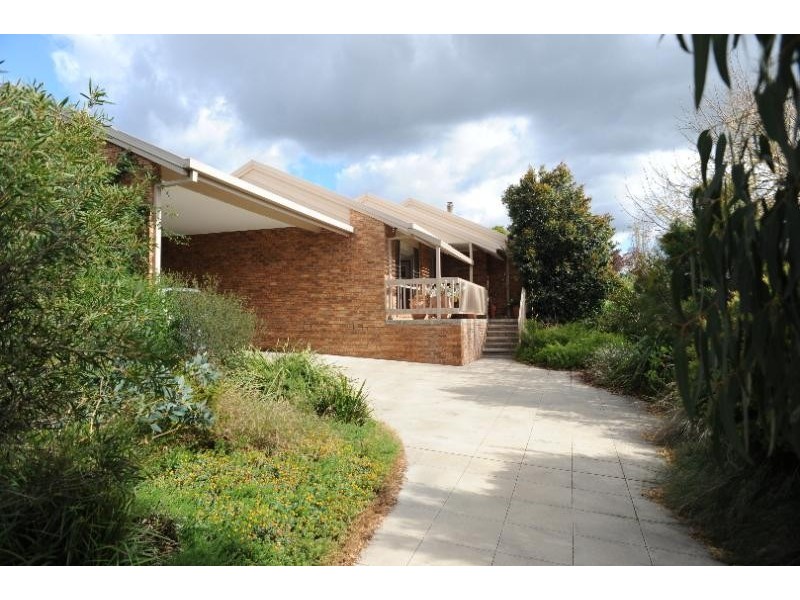 8 Patricia Street, Bairnsdale VIC 3875