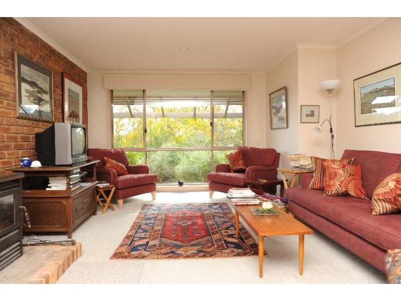 8 Patricia Street, Bairnsdale VIC 3875