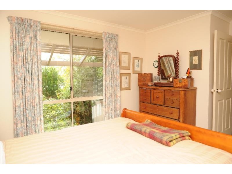 8 Patricia Street, Bairnsdale VIC 3875