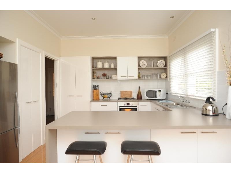 6 McCulloch Street, Bairnsdale VIC 3875