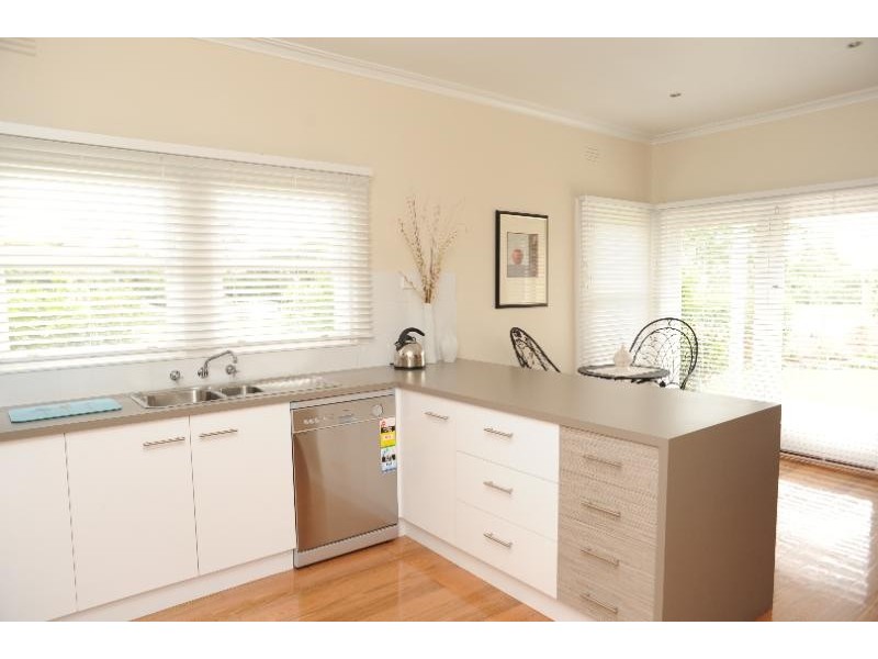 6 McCulloch Street, Bairnsdale VIC 3875